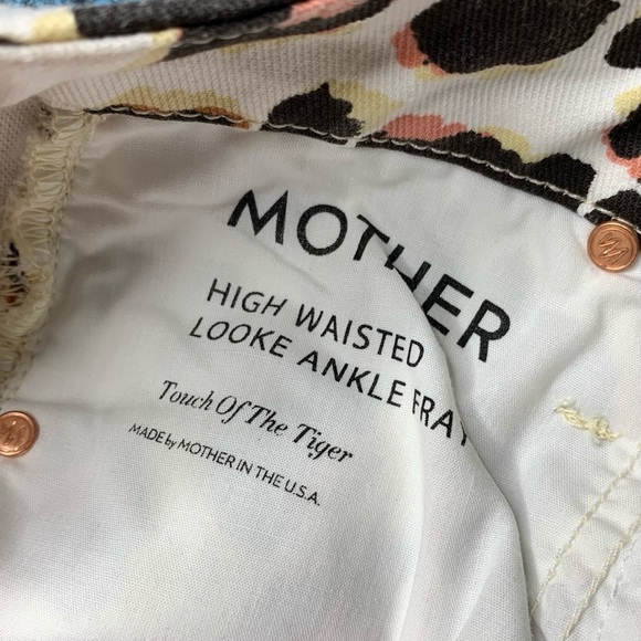 Mother High Waisted Touch Of the Tiger Fray Jeans - Picture 5 of 10